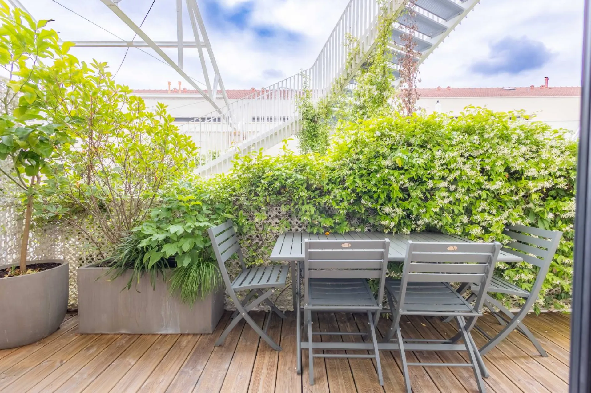 Vendu Bel appartement T4 avec garage Bordeaux Caudéran  