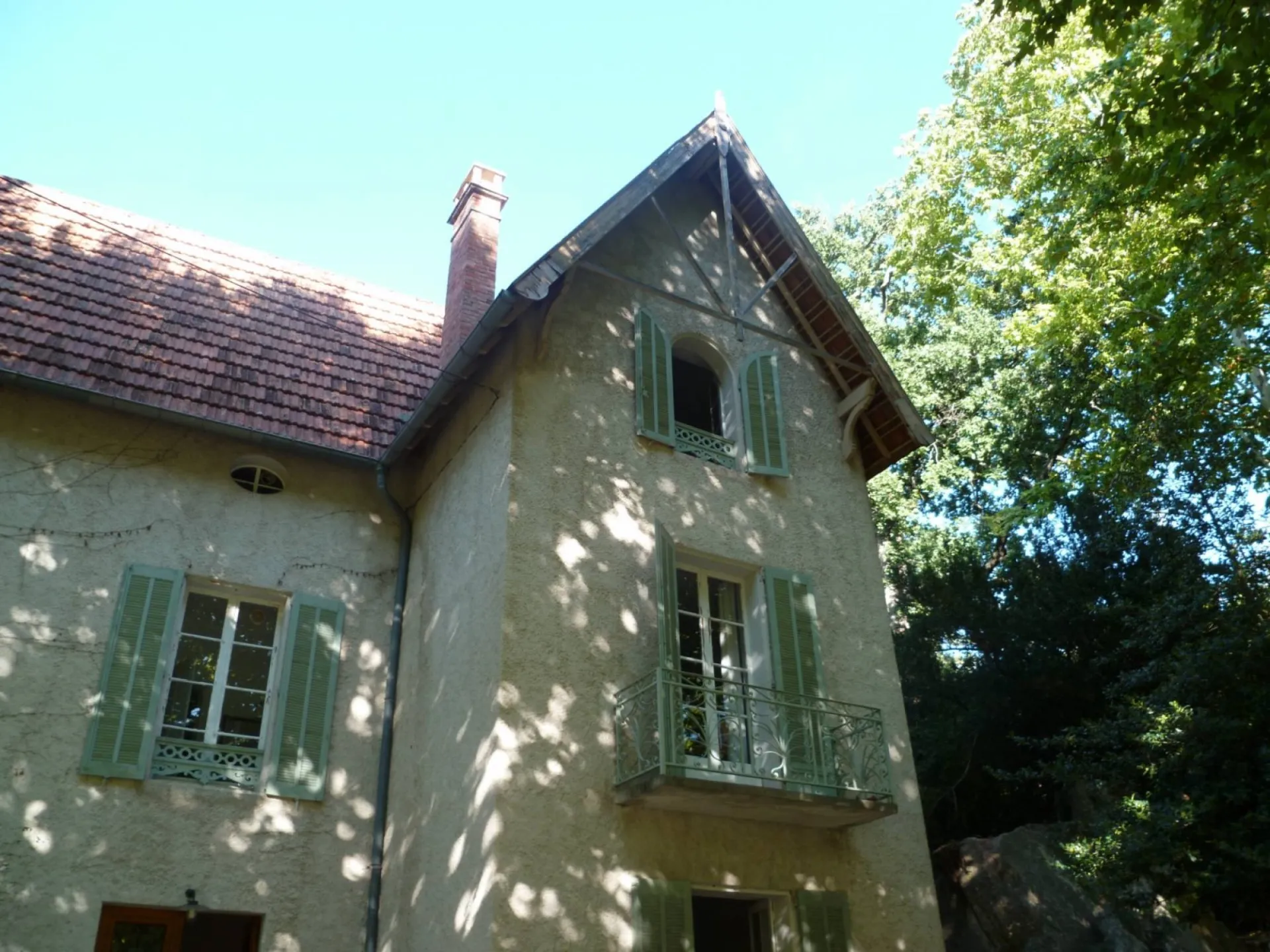 Rénovation de charpente d'une maison traditionnelle proche d'Aix en provence 13100