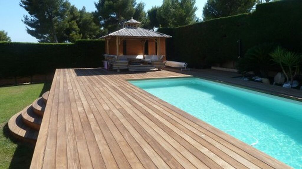 A l'achat villa 4/5 Cassis sur les hauteurs dans clos sécurisé