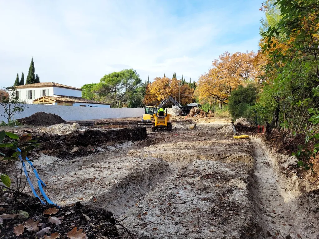 Ouverture d'un chantier de construction de maison neuve sur la commune d'Eguilles, dans les Bouches du Rhône