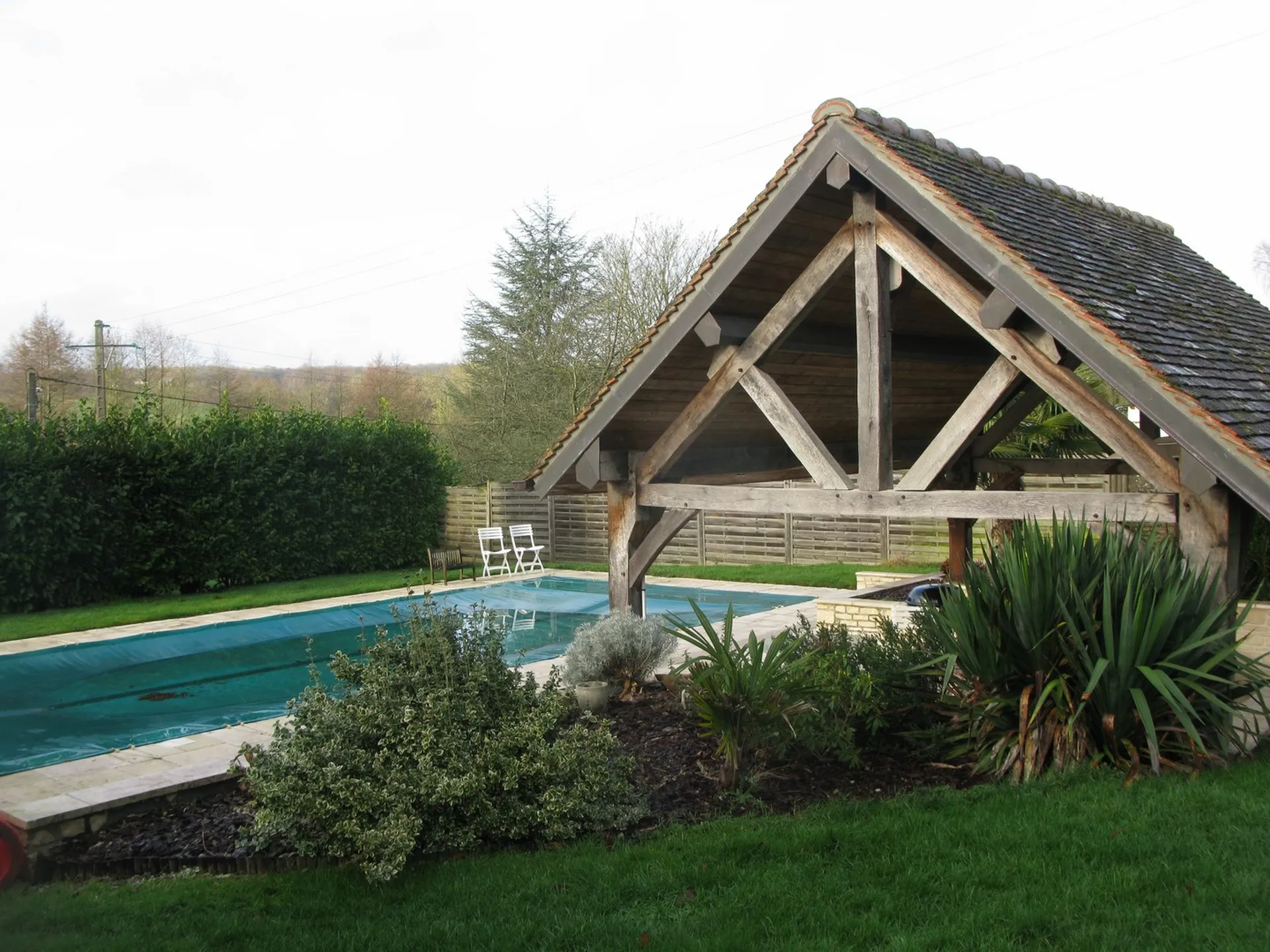 MAISON DE MAITRE AVEC PISCINE CHAUFFEE et PARC PAYSAGER