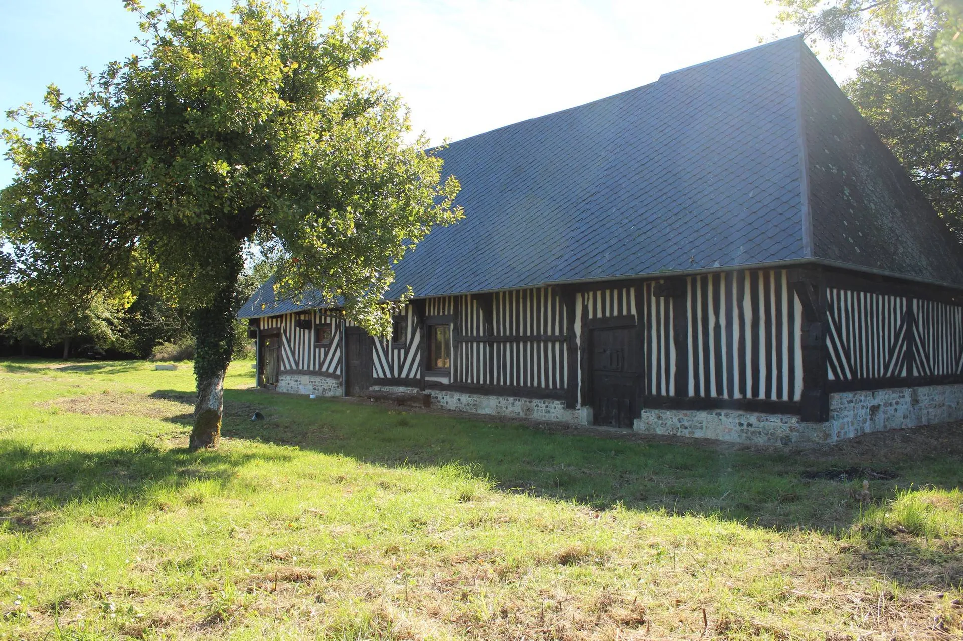 Acquisition pressoir normand à finir de rénover région Lieurey 27560