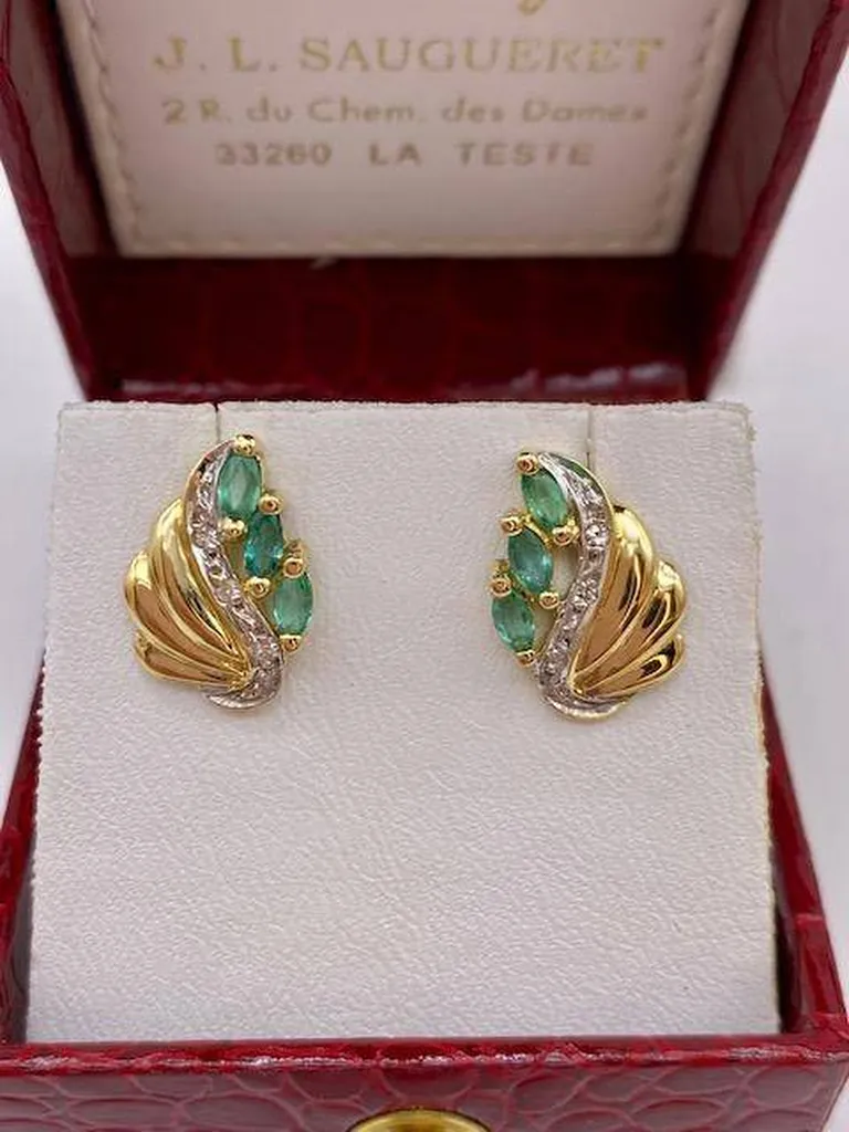 Boucles d'oreilles 2 ors 750/1000ème émeraudes et diamants en dépôt vente chez Or Ligne à La Teste près de Bordeaux