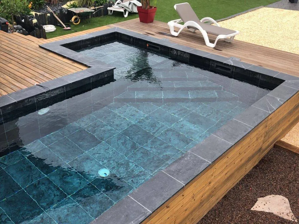 PIERRE DE BALI MIX GREY - METAL KINARA POUR INTERIEUR DE PISCINE