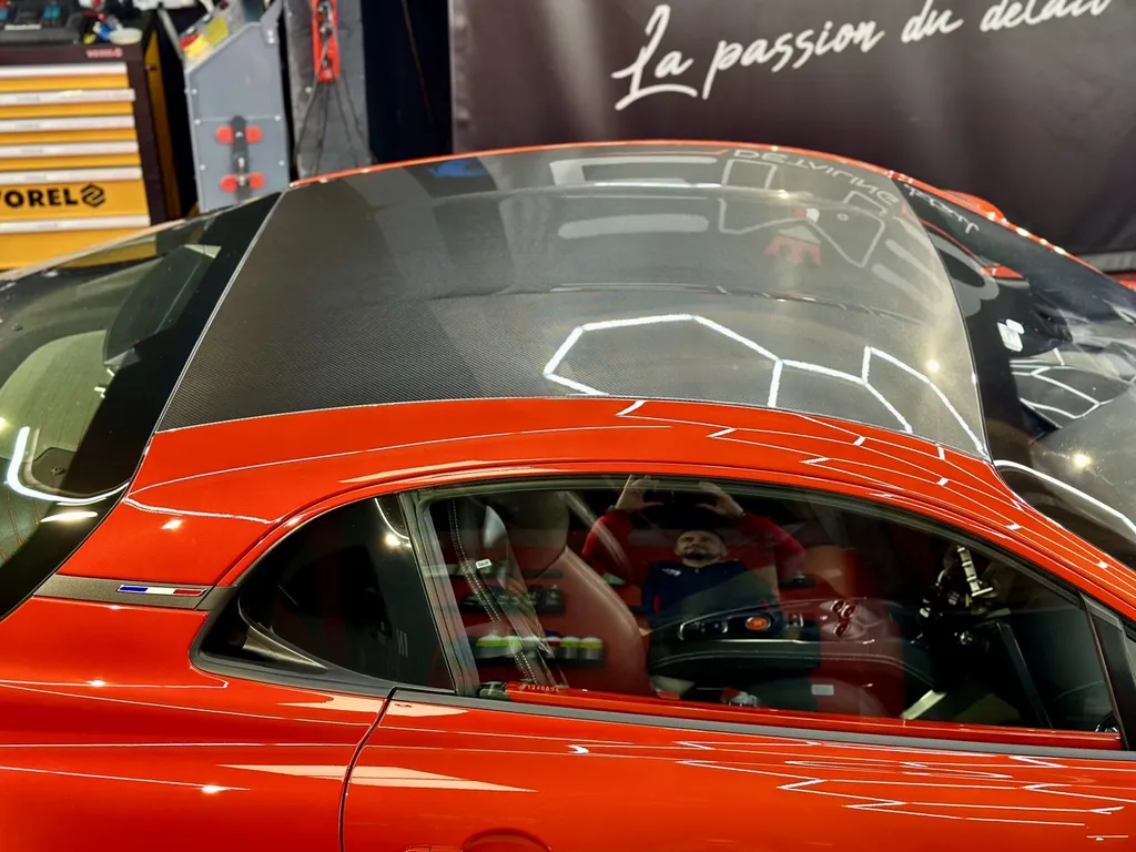 Spécialiste Protection carrosserie film PPF et traitement céramique Lyon Alpine A110 