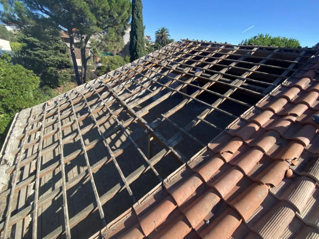 depose toiture près de martigues
