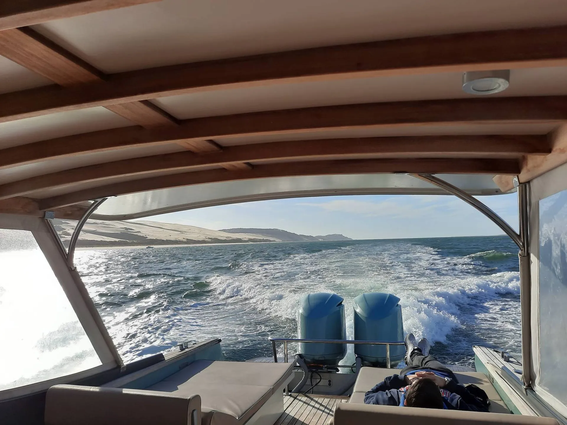 Vedette PICNIC CLUB SPORT haut de gamme – Skipper ENEKO – CAP FERRET