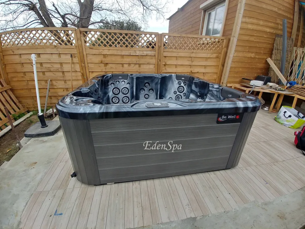 Jacuzzi exterieur familial aix-en-provence