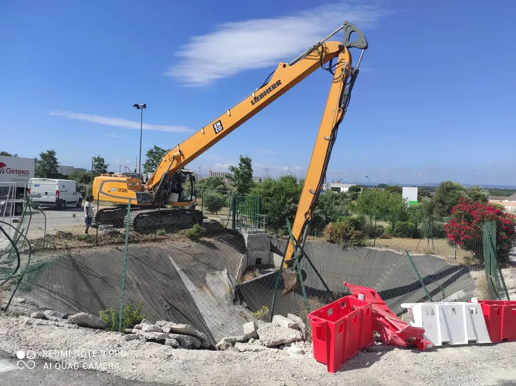 curage bassin de rétention par entreprise spécialisée à avignon 84