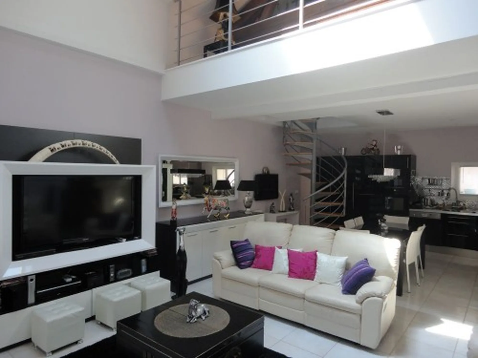 Vente superbe maison 4/5 Roquefort La Bédoule quartier calme et recherché totalement rénovée