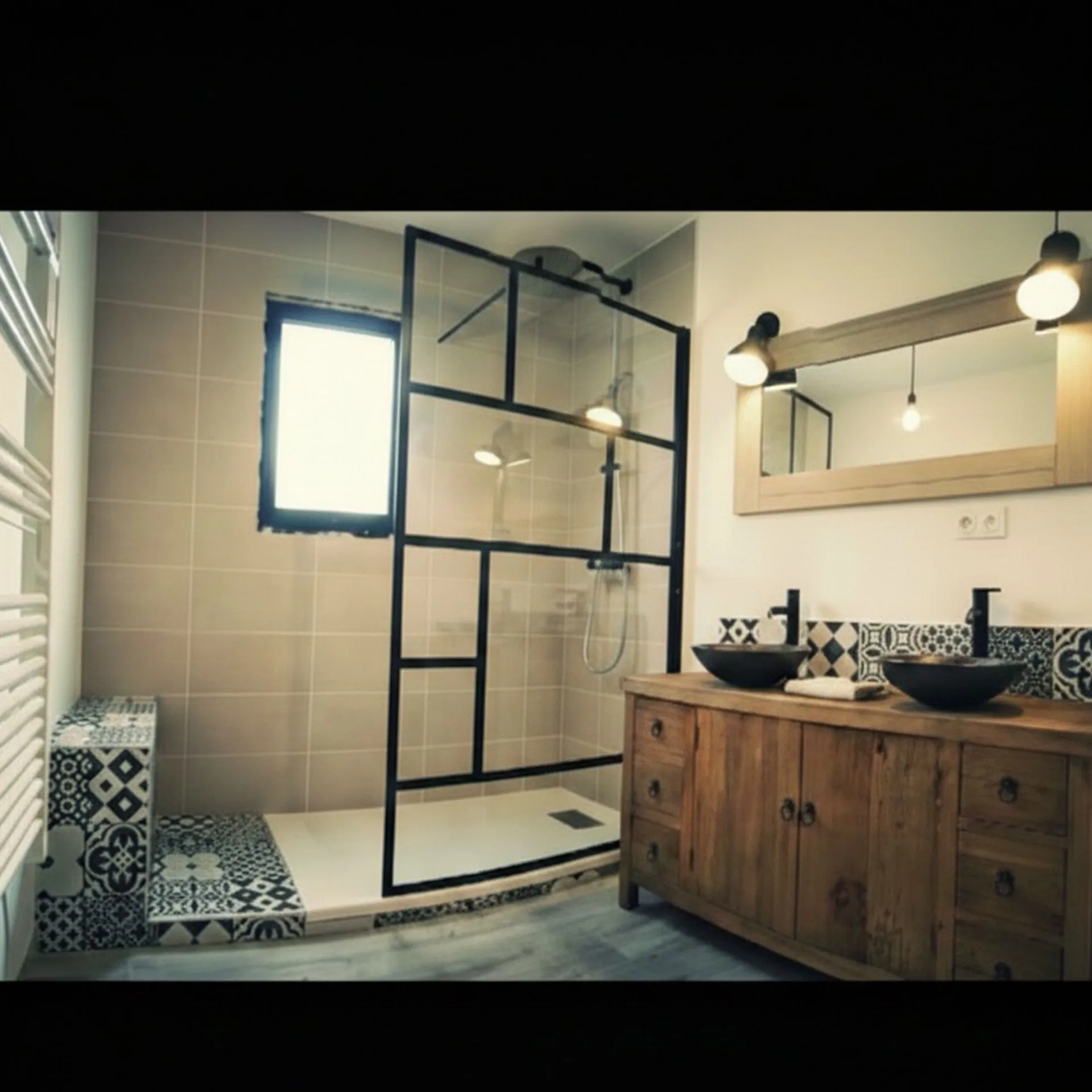 Rénovation salle de bains industriel Bouc Bel Air