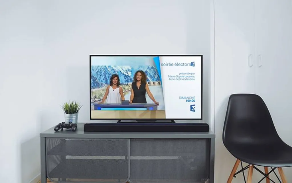 réalisateur de fond de studio télévisé toulouse