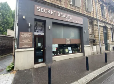 LE HAVRE  - À LOUER LOCAL COMMERCIAL DE 240 M²