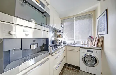 Cuisine aménagée et équipée, fonctionnelle