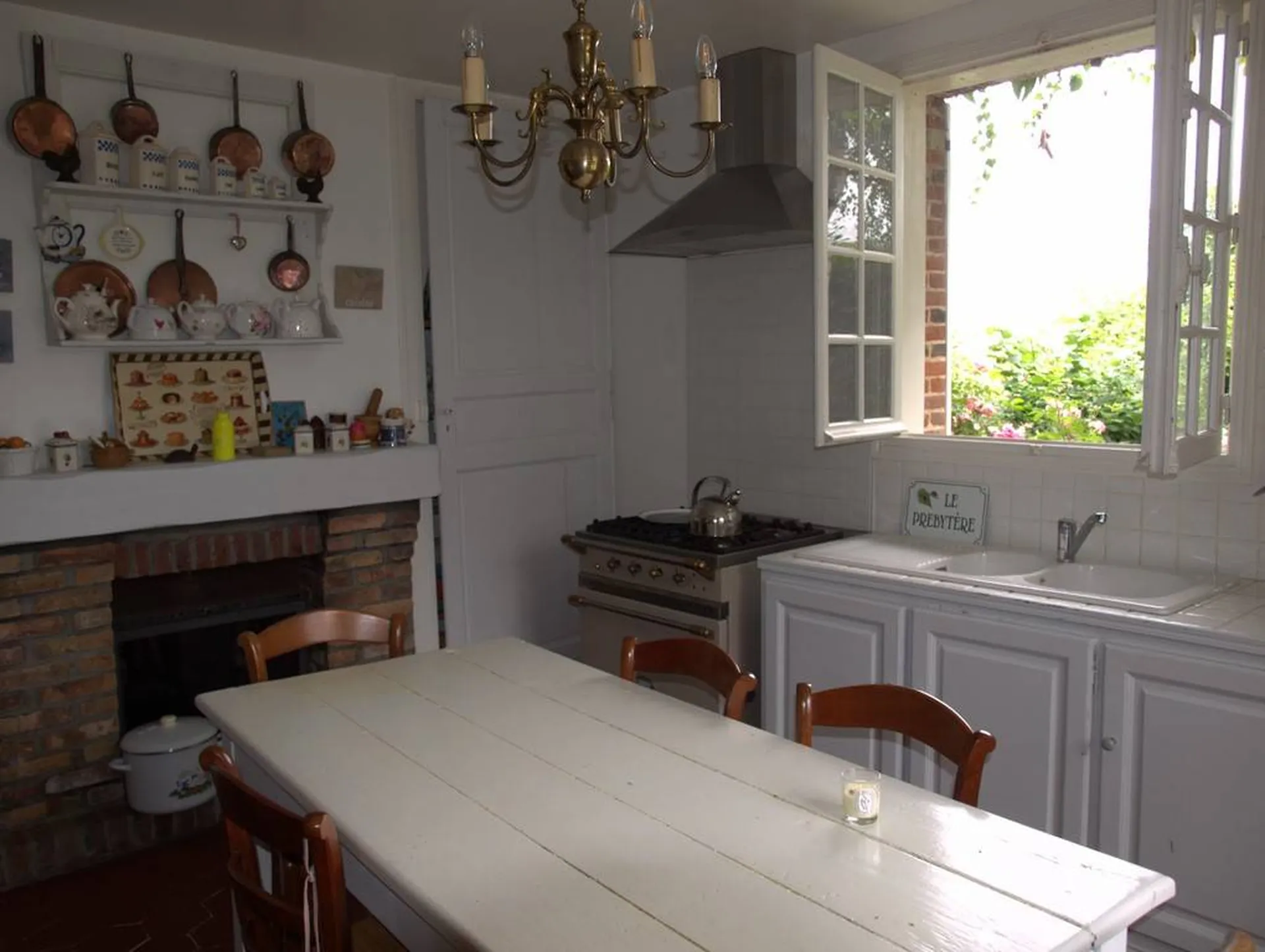 Presbytère, proche Cormeilles, Normandie 27