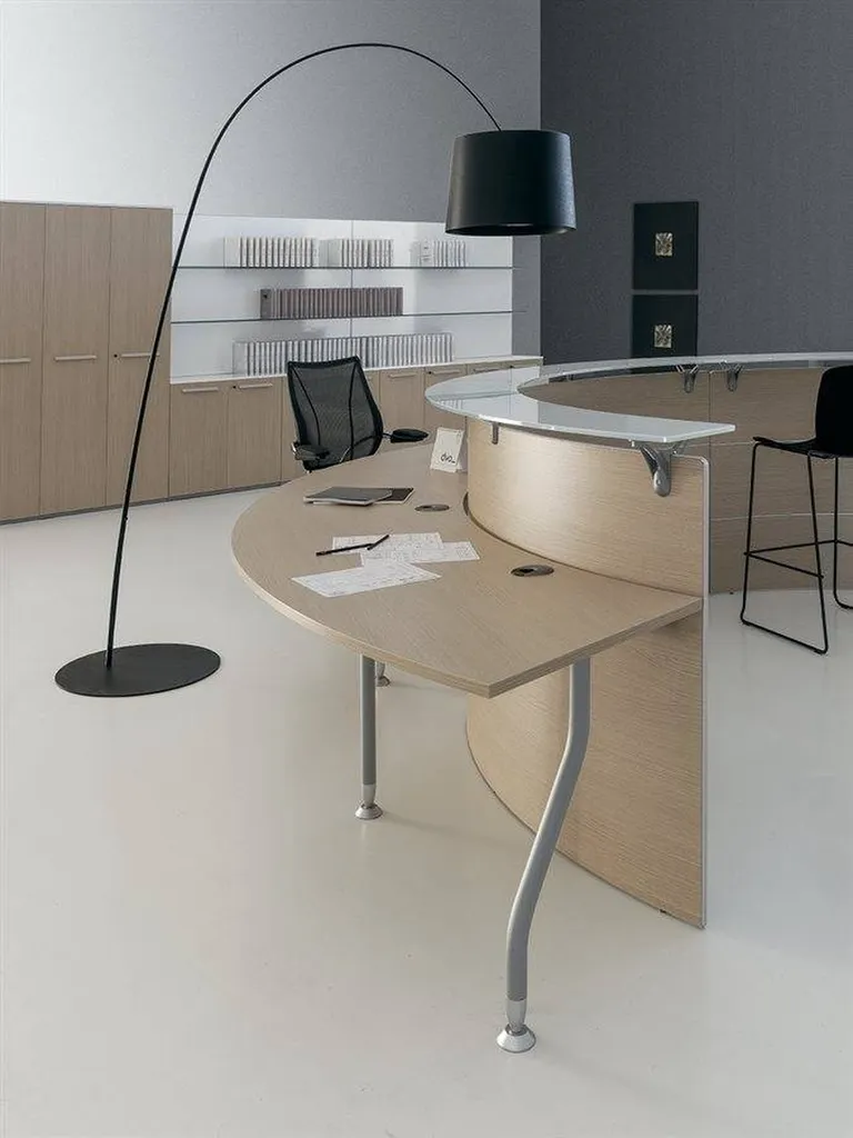 Banque d'accueil ABAKO design moderne à Nîmes