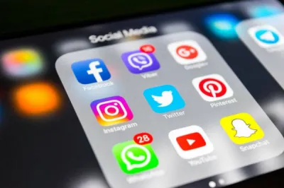 réseaux sociaux var instagram Roquebrune-sur-Argens