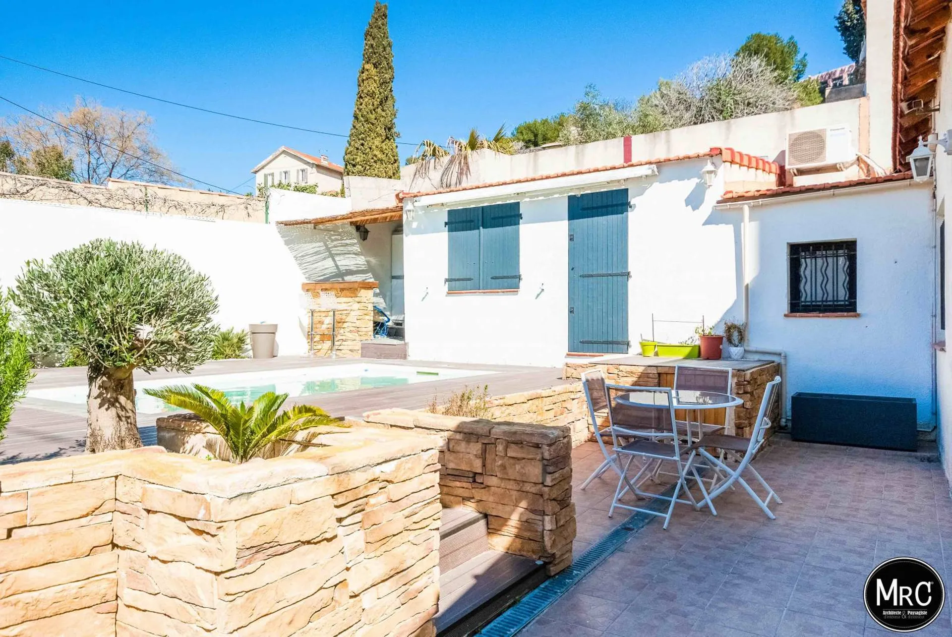 Travaux de rénovation et extension avec des architectes d'intérieur à Marseille 13013 Saint-Mitre