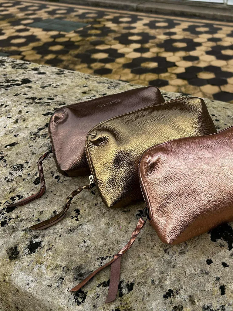 Trousse en cuir Adèle Paul Marius disponible chez Evasion Eu