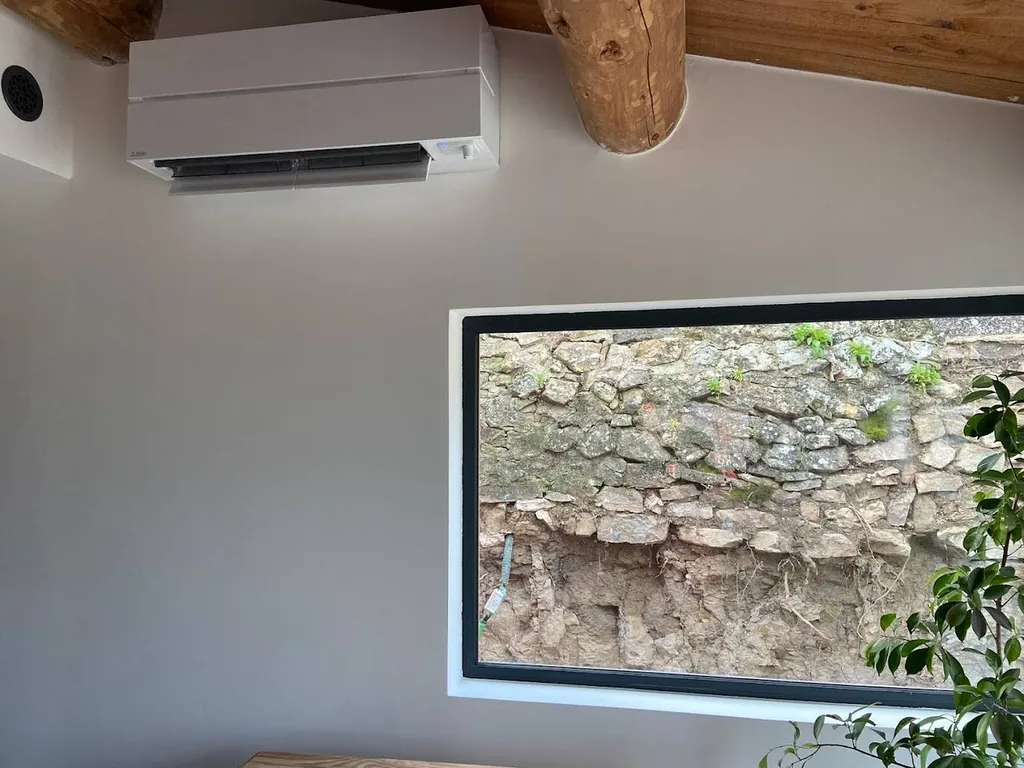 Climatisation réversible multi-split Mitsubishi Electric pour maison à Sanary-sur-Mer (Var)