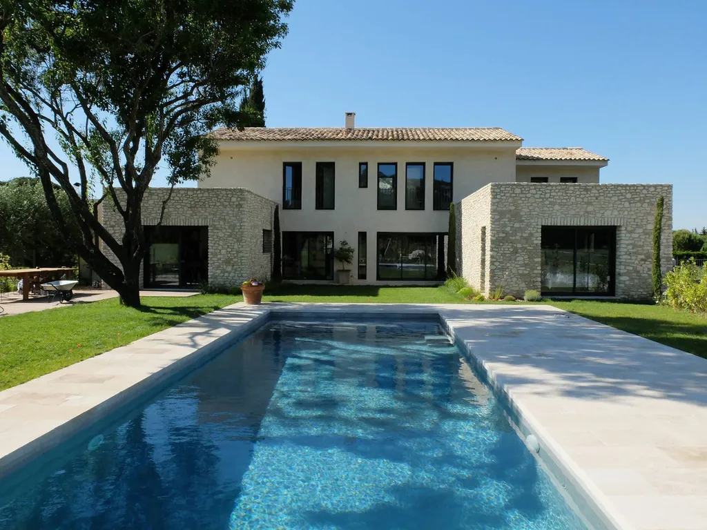 Maitre d'œuvre pour construction de maison individuelle haut de gamme de style contemporain sur Fuveau