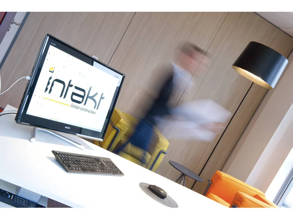 Prises de vue corporate chez Intakt Global Construction à Chaponnay en région Rhône-Alpes-Auvergne