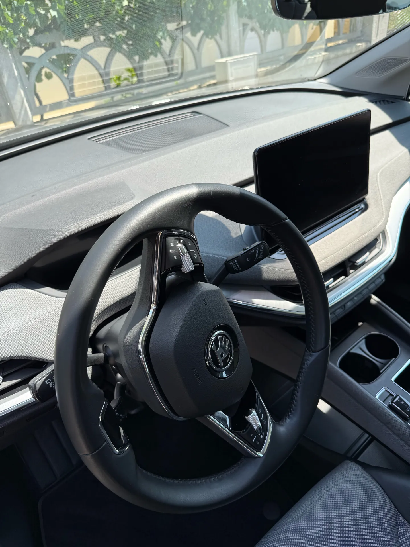 Service de nettoyage intérieur complet pour Skoda, alliant savoir-faire professionnel, techniques de detailing et finitions haute qualité à La Talaudière