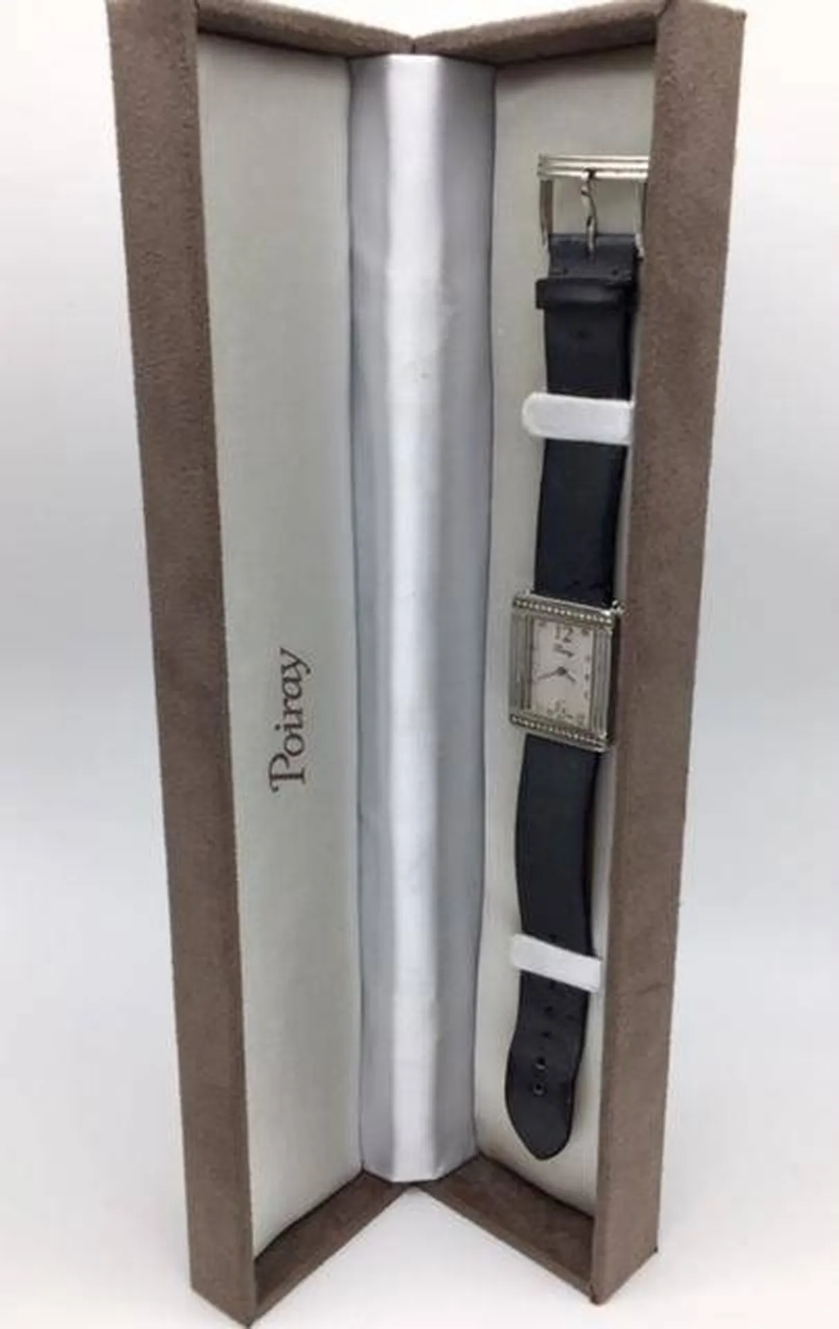 Incorporez le Luxe Français à Votre Quotidien avec la Montre Poiray chez Or Ligne à La Teste de Buch en Gironde