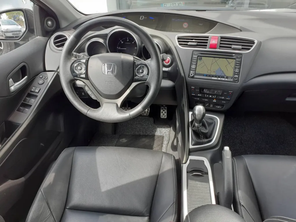 HONDA CIVIC TOURER OCCASION 1.6 I-DTEC 120 EXCLUSIVE NAVI Près de Toulouse en Occitanie