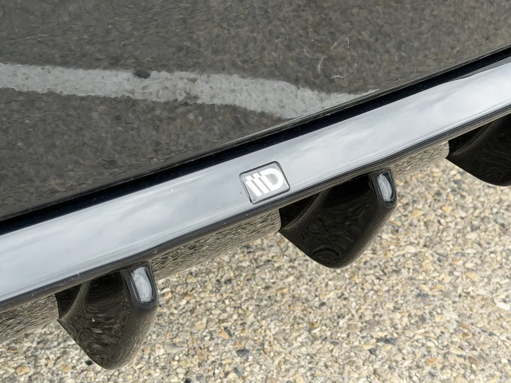 Installation d’un diffuseur arrière Maxton Design sur BMW M340i par ADP Performance aux finitions premium et sportives
