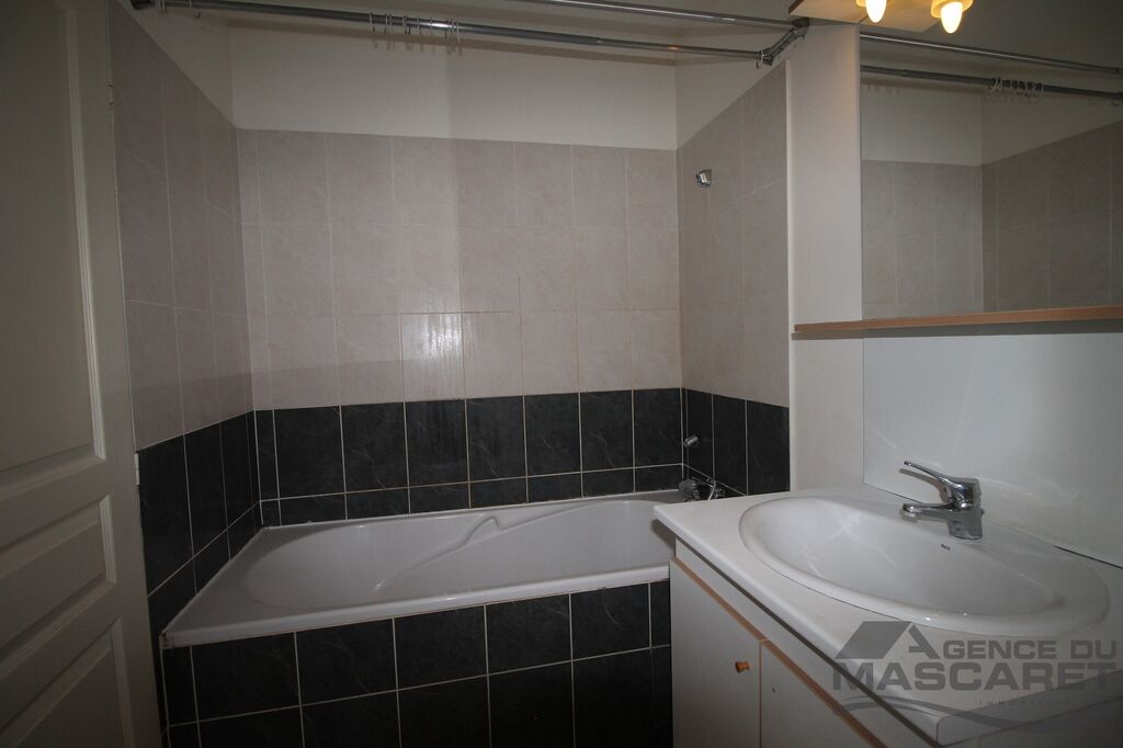 Appartement à louer - T3 - Le Trait - Centre ville