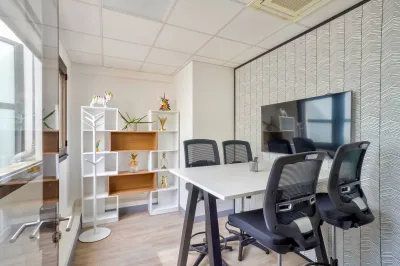 trouver le bon photographe professionnel pour photo d'intérieur de bureaux à St Leu la foret