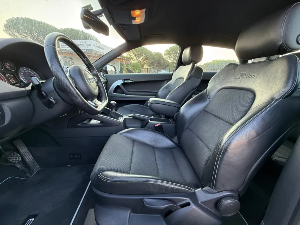 AUDI A3 2L TDI 140CV QUATTRO S-Line