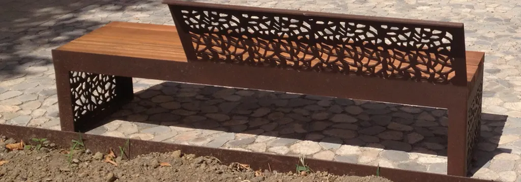 L'entreprise Midi Découpe spécialisée dans la Découpe Laser sur acier, inox et aluminium sur Montpellier