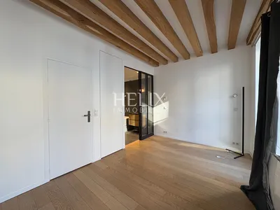 A louer très bel appartement 3 pièces en duplex à Saint Germain En Laye à 2 mn du RER A