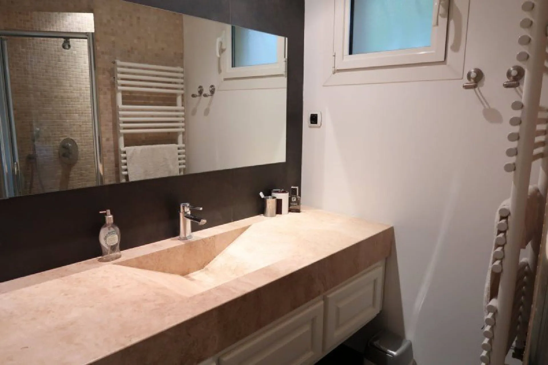 Cassis vente appartement parking dans résidence fermée