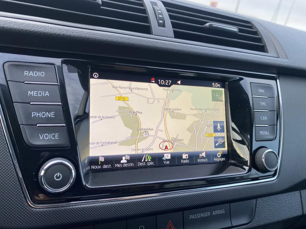 SKODA FABIA Combi occasion proche Le Havre : Break essence 95ch révisé chez Caudebec Automobiles Myauto.fr