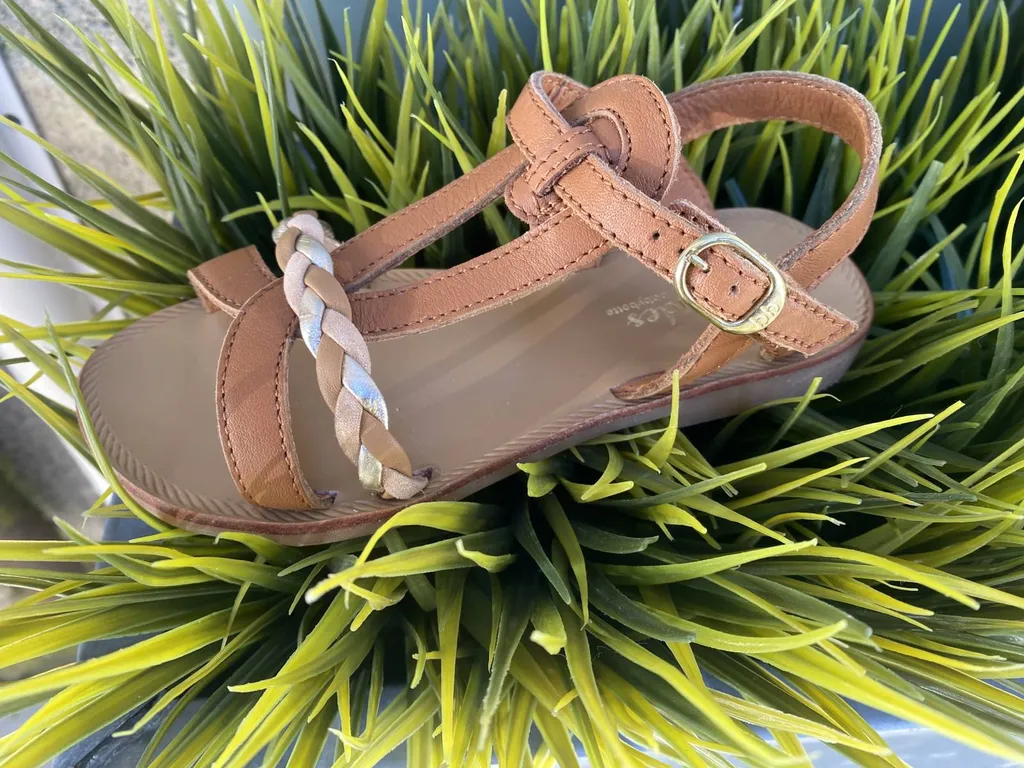 sandalette fille pour pied fin près de Caudéran
