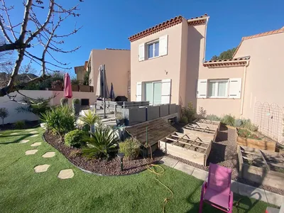 maison à vendre carnoux avec piscine