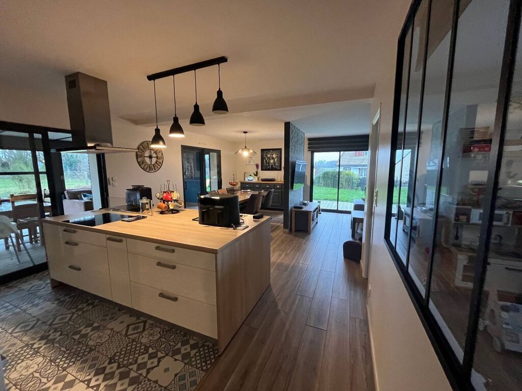 Exclusivité ! Superbe contemporaine de 2018 - Constructeur Gueudry - Belles prestations !