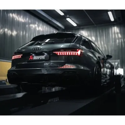Audi rs6 akrapovic titanium