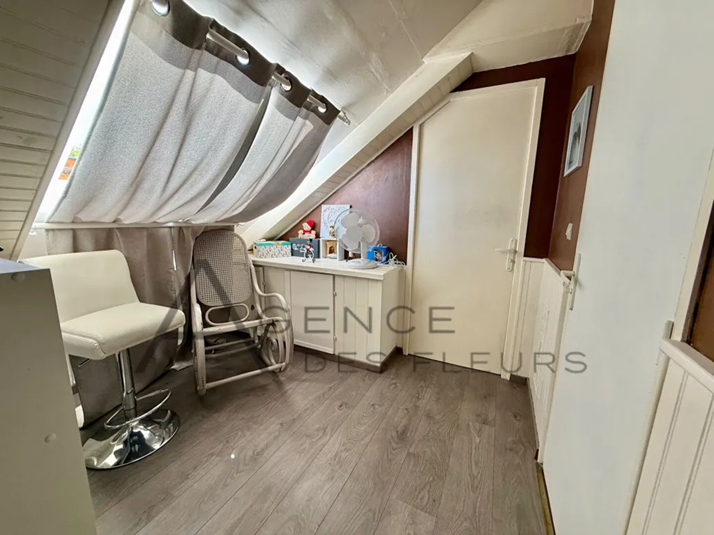 A vendre maison de 90 m² sur sous-sol total édifiée sur un terrain de 1350 m² située à SAINT AUBIN LES ELBEUF