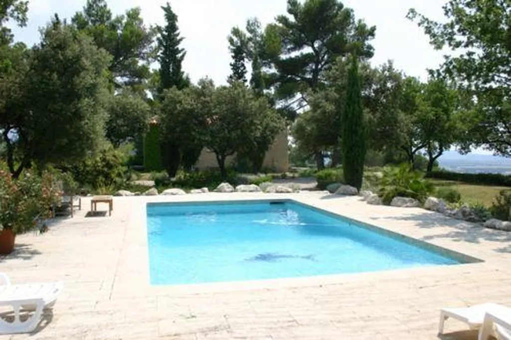 Maison en Comtat Venaissin avec vue dominante.