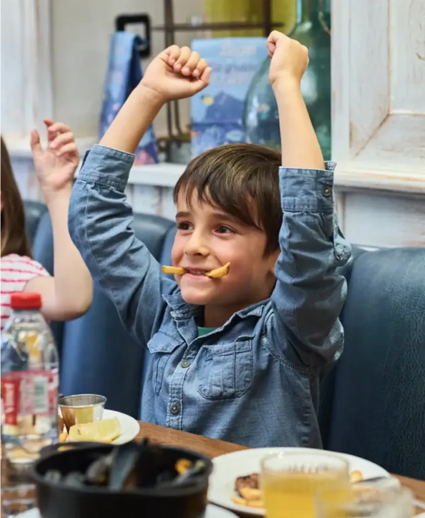 Tout le monde a sa place chez Léon – Un restaurant convivial pour toute la famille