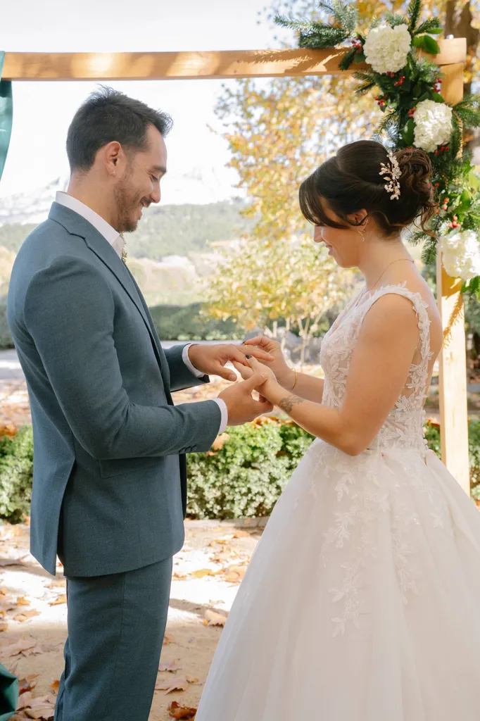 Combien coûte en moyenne une robe de mariée chez Maelia Mariage ?