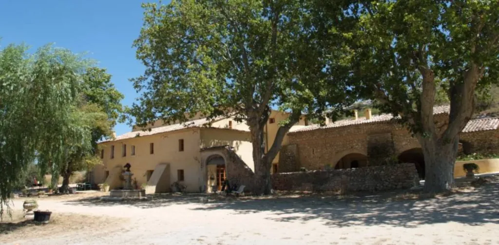 Hébergement en gîte à Simiane la Rotonde dans le Luberon
