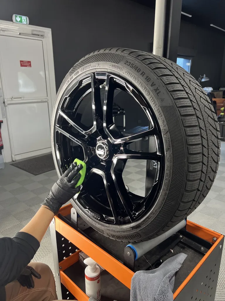 Offrez une protection durable à votre voiture haut de gamme avec DSP Service Le Mans