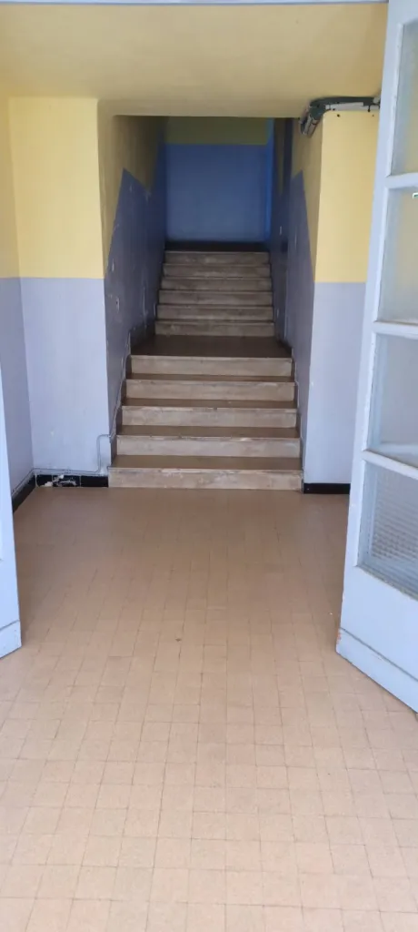 Le projet d'installation de la plateforme oblique VIMEC V6 partait de cet espace disponible à la cuisine centrale de Villefranche sur mer Le projet d'installation de la plateforme oblique VIMEC V6 partait de cet espace disponible à la cuisine centrale de Villefranche sur mer