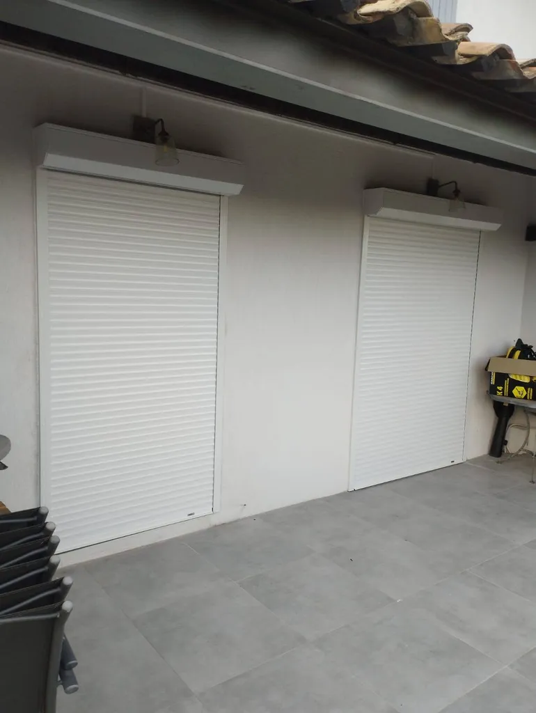 Volet roulant monobloc en aluminium à Sainte maxime