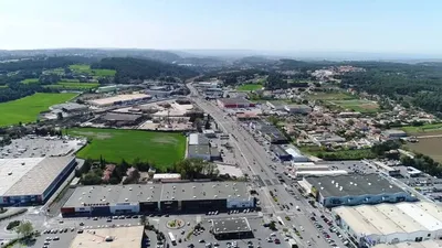 Transport avec chauffeur privé Minibus pour me rendre à Plan de Campagne